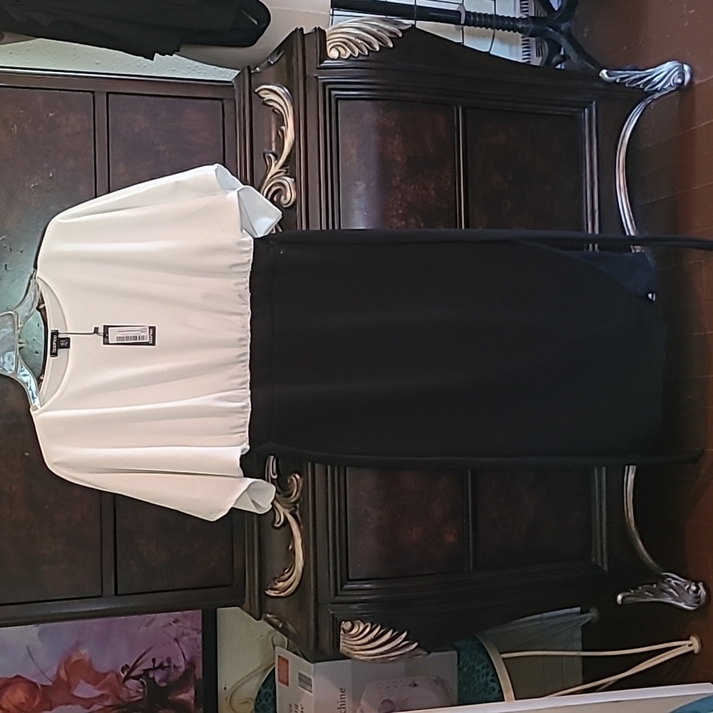 NWT Boohoo dress